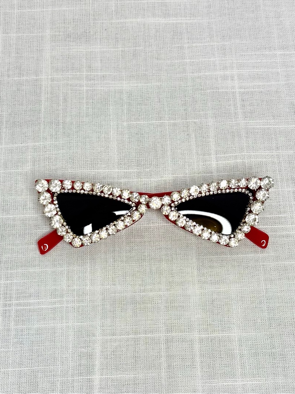 Rhinestone Cat Eye Sunglasses Red Frame Crystal Bling Retro Glam NEW